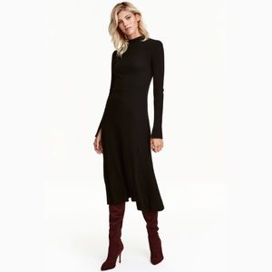 H&M Mock Neck Ribbed Dress Midi dress